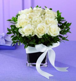 Pure Romance Rose Bouquet